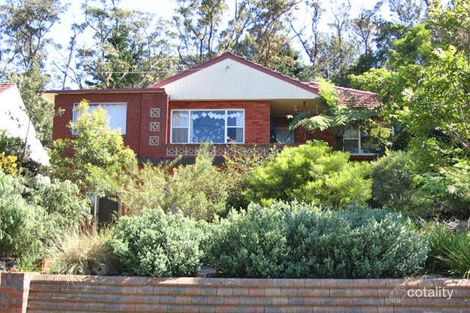 Property photo of 28 Morandoo Avenue Mount Keira NSW 2500