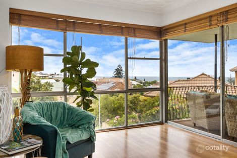 15 Hood Tce, Sorrento, WA 6020