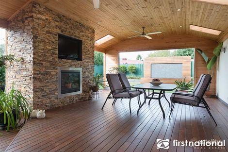 Property photo of 12 Zena Place Berwick VIC 3806