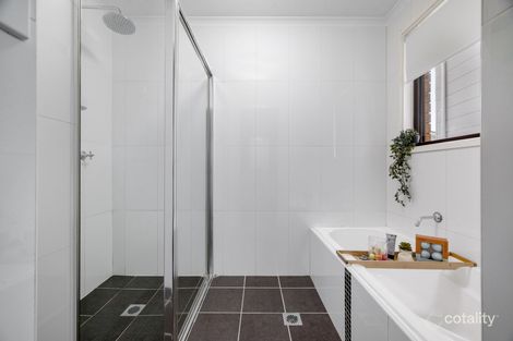 Property photo of 4 Cordelia Street Rosemeadow NSW 2560