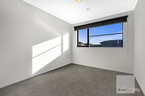 Property photo of 16 Macedon Parade Wollert VIC 3750