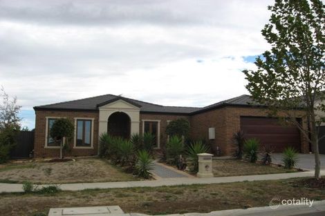 84 Hillcrest Dr, Hillside, VIC 3037