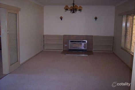 Property photo of 20 Noorebar Avenue Griffith NSW 2680