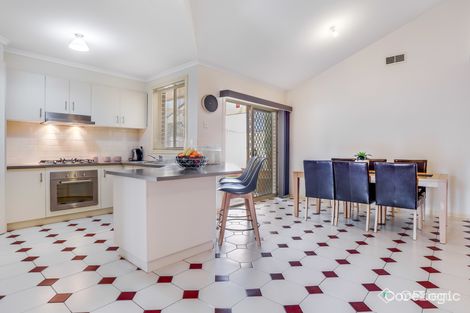 Property photo of 10 Enid Court Hillside VIC 3037