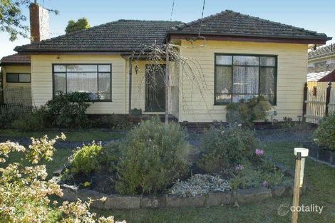 Property photo of 15 Maple Street Mount Waverley VIC 3149