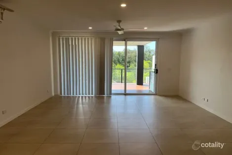 Property photo of 154 Florabella Drive Robina QLD 4226