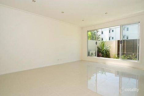 Property photo of 3/42-44 Sunrise Avenue Coolum Beach QLD 4573
