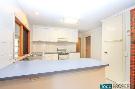 Property photo of 4 Redleaf Close Heathcote VIC 3523