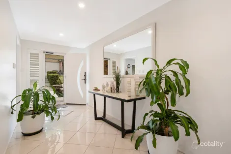 Property photo of 45 Coral Fern Way Gwandalan NSW 2259