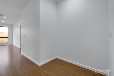 Property photo of 6 Hederwick Street Mickleham VIC 3064