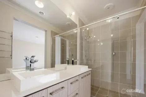 Property photo of 10 Mercure Way Point Cook VIC 3030