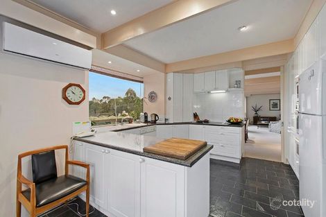 Property photo of 809 Waverley Road Glen Waverley VIC 3150