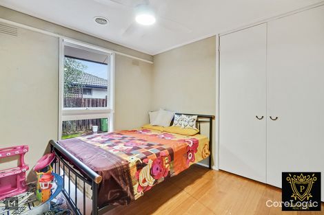 Property photo of 12 Campbell Parade Cranbourne VIC 3977