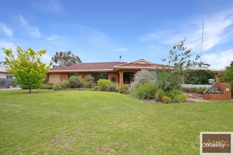 1 Dimboola Rd, Warracknabeal, VIC 3393