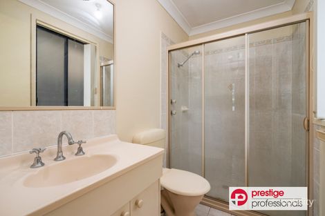 Property photo of 6 Goodenia Court Voyager Point NSW 2172