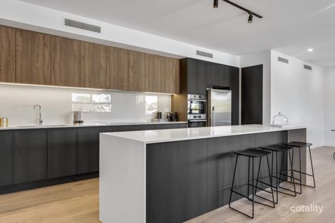 Property photo of 207/35-39 Lambert Road Indooroopilly QLD 4068