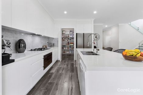 Property photo of 26 Carmichael Drive West Hoxton NSW 2171