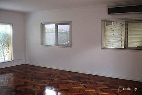 Property photo of 2/7 Bletchley Road Hughesdale VIC 3166