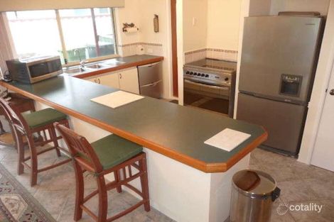 Property photo of 4 Argus Cross Warnbro WA 6169