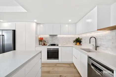 Property photo of 60/2 Forest Road Warriewood NSW 2102