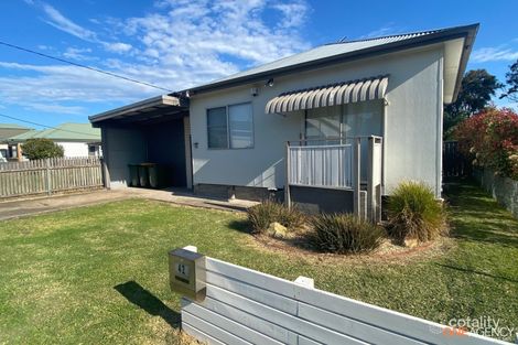Property photo of 42 Emily Street Marks Point NSW 2280
