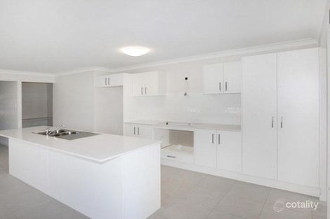 Property photo of 14 Uralla Street Fern Bay NSW 2295