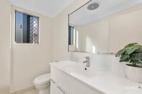 Property photo of 79 Willowbank Kirwan QLD 4817