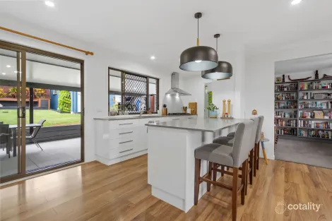 Property photo of 6 Goss Drive Collingwood Park QLD 4301