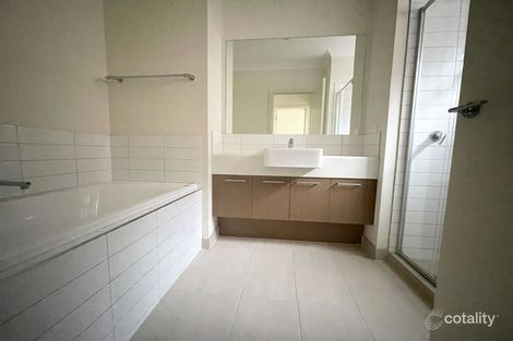 Property photo of 4 Singleton Way Point Cook VIC 3030