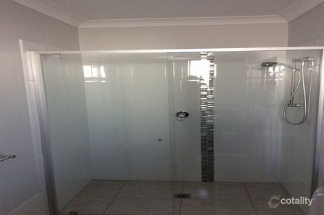 Property photo of 10 Cahill Crescent Collingwood Park QLD 4301