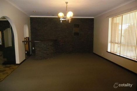 Property photo of 214 Landsdale Road Landsdale WA 6065