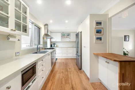 Property photo of 2 Jinchilla Road Terrey Hills NSW 2084