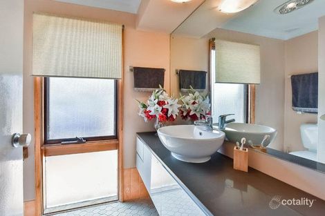 Property photo of 64 Emerald Drive Eagle Vale NSW 2558