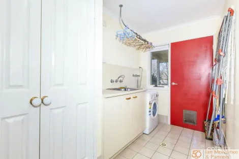 Property photo of 25 Walker Crescent Jerrabomberra NSW 2619