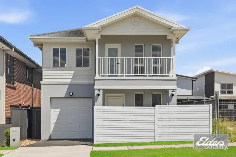 212 Sydney St, Grantham Farm, NSW 2765