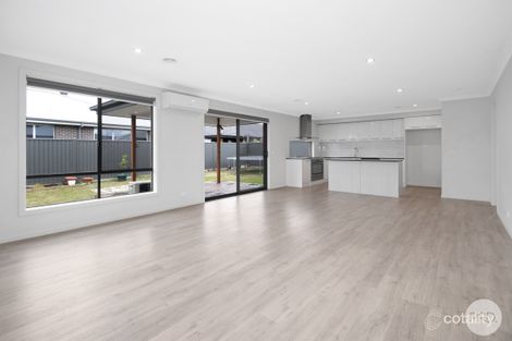 Property photo of 8 Cornell Court Lucas VIC 3350