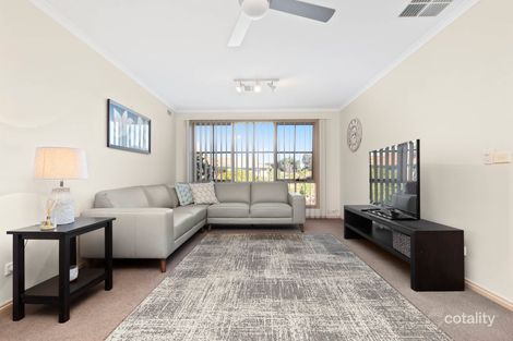 Property photo of 25 Oploo Court Dingley Village VIC 3172