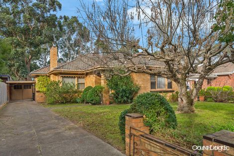 Property photo of 30 Bennett Parade Kew East VIC 3102