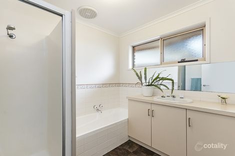 Property photo of 9 Roberts Avenue Port Fairy VIC 3284