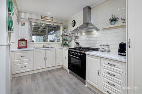 Property photo of 26 Leonard Drive Langwarrin VIC 3910