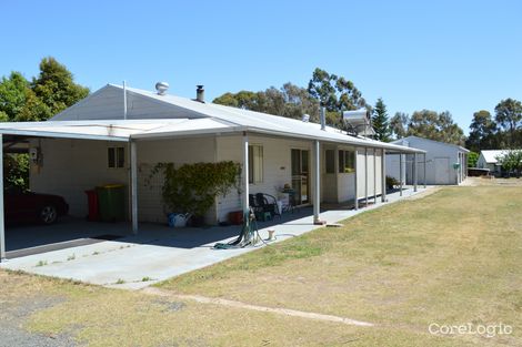 Property photo of 21 Democrat Close Kangaroo Gully WA 6255