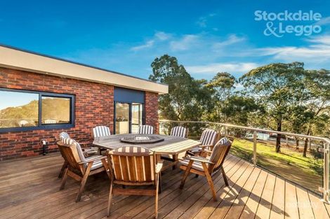 Property photo of 2 Homestead Drive Wheelers Hill VIC 3150