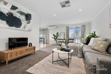 Property photo of 8 Argyll Circuit Melton West VIC 3337