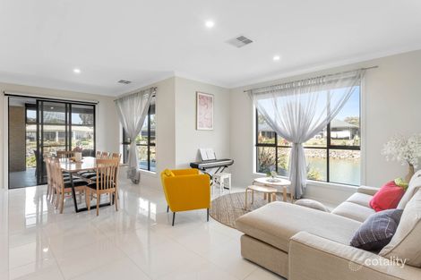 Property photo of 37 Central Drive Victor Harbor SA 5211
