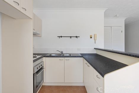 Property photo of 19/14-16 Spendelove Avenue Southport QLD 4215