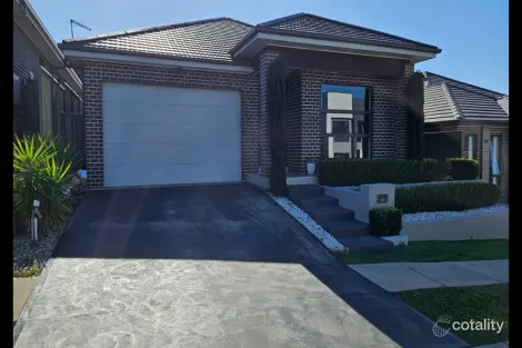 17 Eacott St, Leppington, NSW 2179