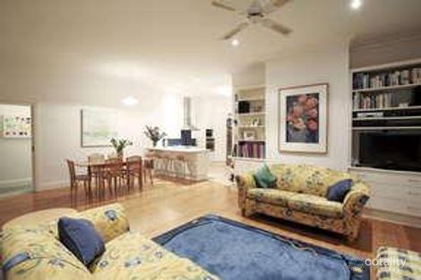 Property photo of 46 Oswin Street Kew East VIC 3102