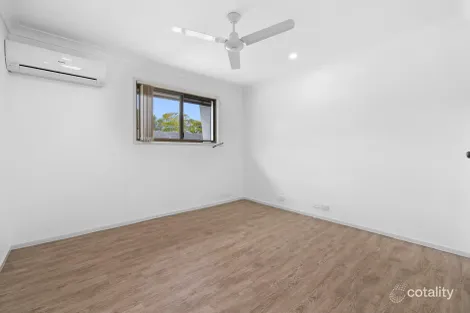 Property photo of 54 Strathaird Street Darra QLD 4076