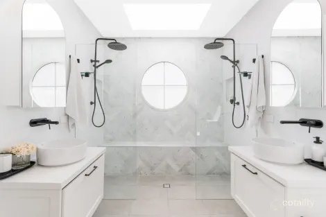 Property photo of 6 Seaside Avenue Shell Cove NSW 2529