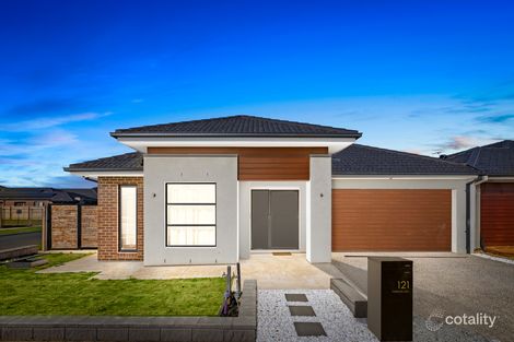 121 Farm Rd, Werribee, VIC 3030